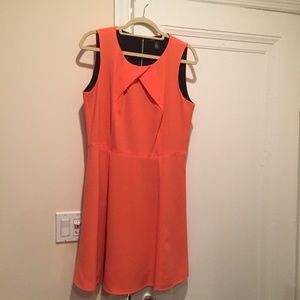 Kenneth Cole - Size 12